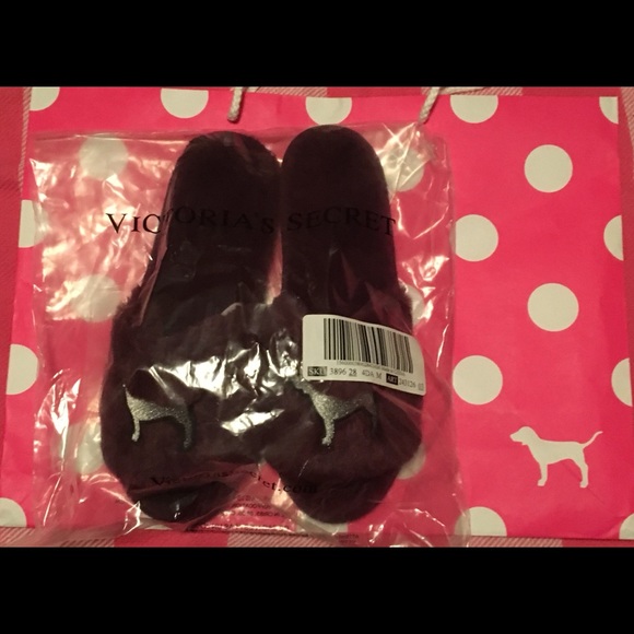 Sale🎉Victoria’s Secret Pink slippers - Picture 2 of 5